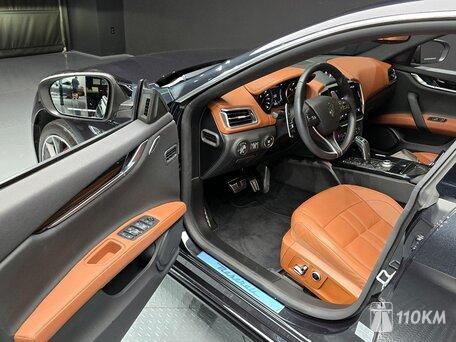 Maserati, Ghibli, 3000, 430, бензин, седан, автомат, задний привод, среднее состояние, левый, черный, 4 868 007 ₽